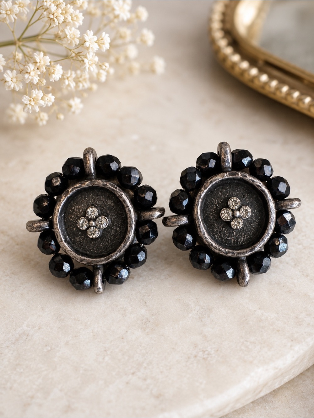 Vintage Gerard Yosca earrind